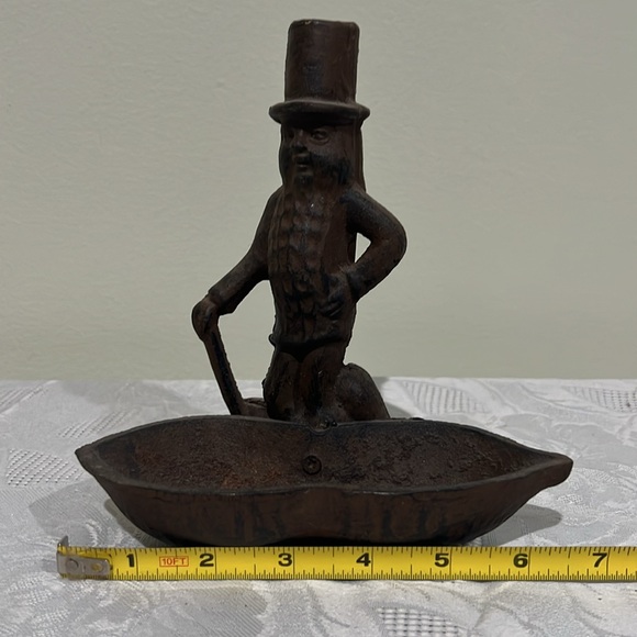 Mr. Peanut Nut Holder Vintage Cast Iron Barware Peanut Dish-price is for ONE! - Picture 9 of 11